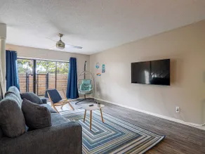 Family Friendly Townhome near USF - Image 3