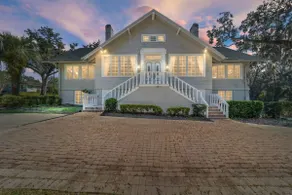 Grand 1920s Estate with Pool, Spa, & Gym - Image 4