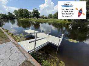 Modern Riverbend Suites - 2BR - Image 3