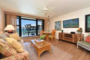 Oceanfront 1BR Ocean Views – Kaleialoha 309 - Image 3