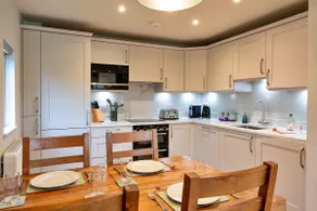 Finest Retreats - Acorn Cottage - Image 3