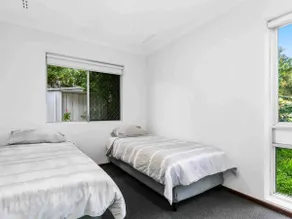Serene Stay 2BR, Sleeps 4, River & Beach Close - Image 4