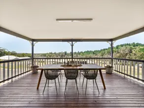 Meeukany Hilltop Stunner in the Heart of Nannup - Image 4