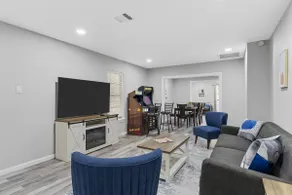Waco Oasis | 5 min to downtown, Magnolia, & Baylor - Image 3