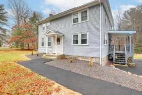 2 Mi to Gillette Stadium! Foxborough Retreat! - Image 3