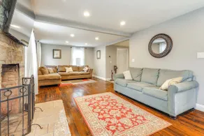 2 Mi to Gillette Stadium! Foxborough Retreat! - Image 5