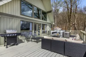 King Bed, Mountain Scenes, Hot Tub, Pet Friendly - Image 3