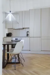High-End 1 Bedroom ap. next to City Hall - Image 3
