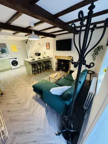 Gift-Premium-Private Bathroom-No view - Image 3