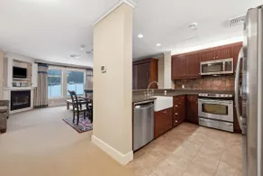 Serene 1-BR Ski-In/Ski-Out Retreat on Okemo Mtn. - Image 4