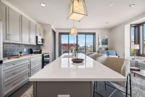 Stylish 1BR Suite | Walk Lebanon’s Historic Square - Image 2