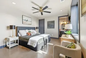 Modern 2BR | Historic Lebanon • Sleeps 4 - Image 3