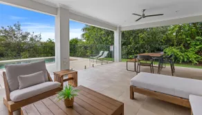 Cove Retreat - Palm Cove - Heated Pool - Pet Friendly - Image 3