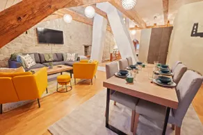 Loft avec vue sur la Cathédrale de Fribourg - Image 2