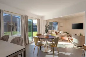 Entire Home Desert Views 15 mins to Downtown - Image 5