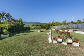 Espléndida villa totalmente equipada con barbacoa, jardín y terraza | Vistas al jardín | Admite perro - Image 3