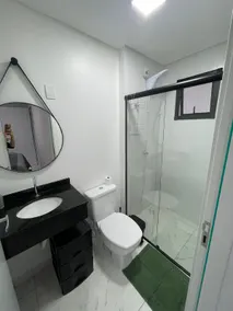 Cozy apartment near the lake and mall - Image 4