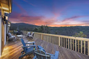 Van Kirk Cove 6 BDR Stunner! - Image 4