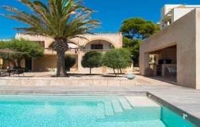 Villa Cabrera - Image 2