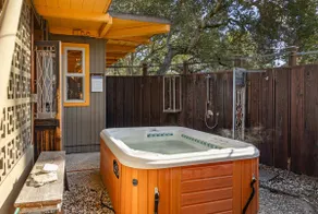 Charming 3 Bedroom Home - Image 5