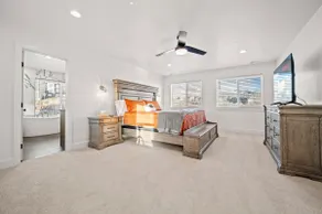 Eden Empire |Ski Retreat |Hot Tub & 3 Living Areas - Image 5