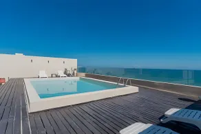 Beach apartment with a pool view - Image 3