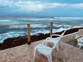 Oceanview Family Room – 2 Beds, Great Deck Views! - Image 2