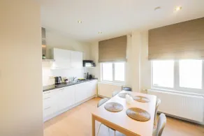 Royal 60m2 One Bedroom Apartment - VW140A - Image 2