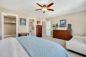 Old Town Escape with King Bed, Dog-Friendly - Image 3