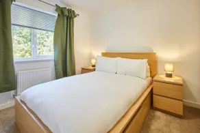 Host & Stay - Aronora Guest House - Image 4