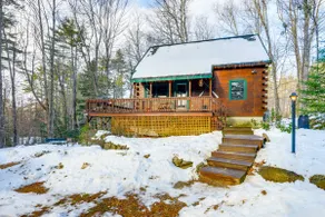 2 Mi to Boat Ramp: Log Cabin in New Hampshire - Image 3