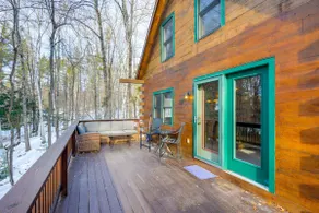 2 Mi to Boat Ramp: Log Cabin in New Hampshire - Image 2
