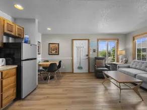Beaches Inn Fourplex Group Getaway: Dog-Friendly - Image 5