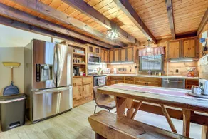 Family-friendly Tyrone Cabin w/ Deck Near Hiking - Image 2