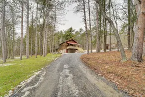 Family-friendly Tyrone Cabin w/ Deck Near Hiking - Image 3