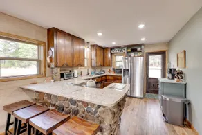 Near Blue Mountain Lake & ATV Trails: Cabin Escape - Image 3