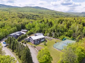 Myrtle Villa 7BR Near Mount Snow with Indoor Heated Endless Style Pool Outdoor Hot Tub - Image 3