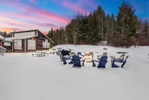 Myrtle Villa 7BR Near Mount Snow with Indoor Heated Endless Style Pool Outdoor Hot Tub - Image 2