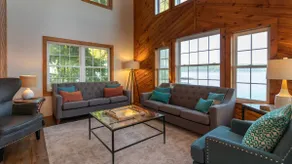 Under Vineyard: \"Ideal Lakeside Retreat\" - Image 2