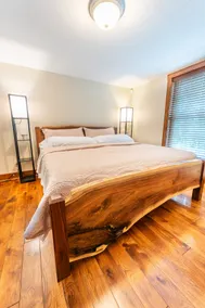 3 BR 2 Bath Sleeps 8, Cozy, Secluded - Image 4