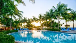 Sunrise Retreat: Ocean & Pool Views, Gym, PB Court - Image 2