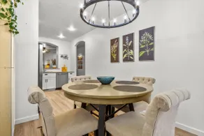 *Heart of Meridian*Patio, firepit*Backyard*King - Image 5