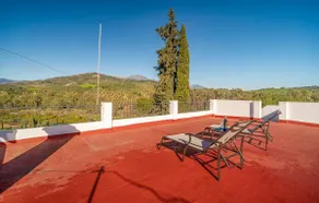 Awesome Home In Guaro - Image 2