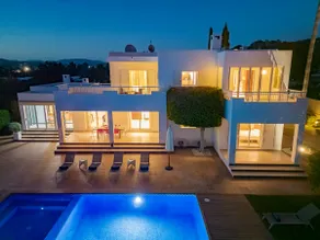 Villa Near Ibiza Town Sleeps 8 - Image 5