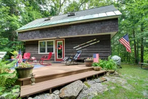 Mountain Getaway Near Hiking & Okemo Resort - Image 2