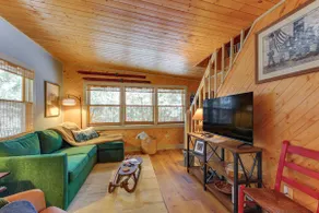 Mountain Getaway Near Hiking & Okemo Resort - Image 5