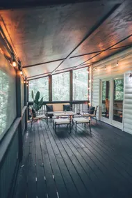 Cozy Cabin With Hot Tub, Grill, Fire Pit & Game Room - Image 4