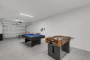 Modern 3BR w/ EV Charger | 2Min to AMI - Image 4