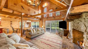 Luxury 8BR Mountain Lodge Hot Tub Fire Pit - Image 3