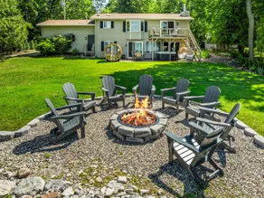 Sunset Cove| Water Front |Sauna | Hot Tub - Image 3